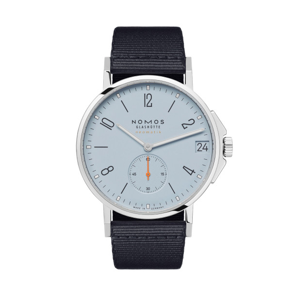         Damen- und Herrenuhr, Automatik, NOMOS Glashütte Ahoi neomatik 38 Datum sky