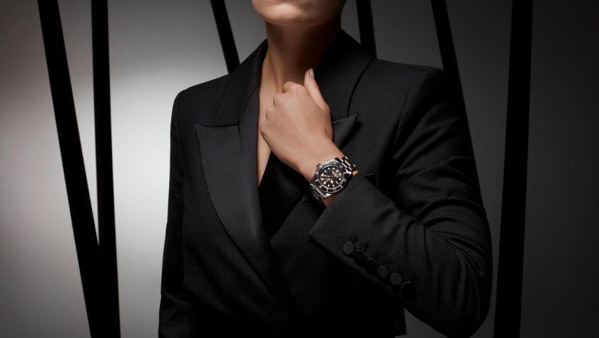 TUDOR_Black Bay54_JuwelierDodt_840x480_Impression